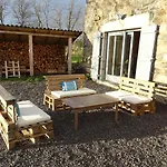 La Ferme De Madelonnet Bed & Breakfast Saint-Jeures