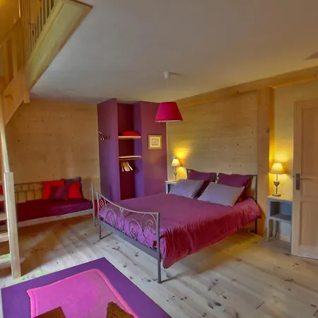 Bed & Breakfast La Ferme De Madelonnet Saint-Jeures