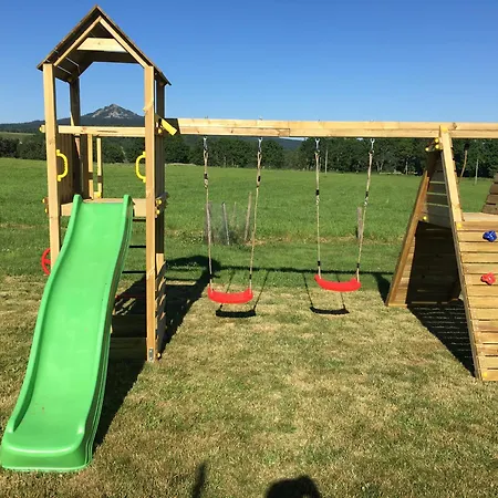 La Ferme De Madelonnet Saint-Jeures