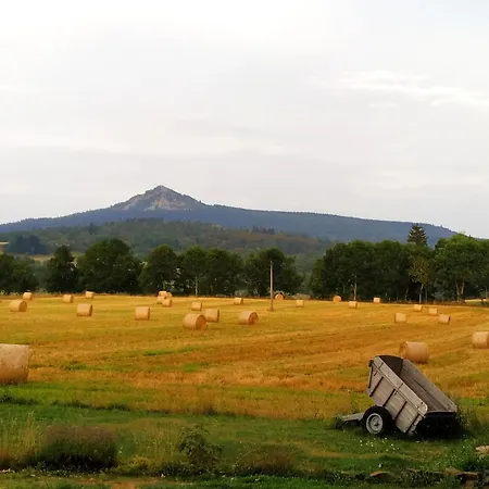 La Ferme De Madelonnet 3* Saint-Jeures