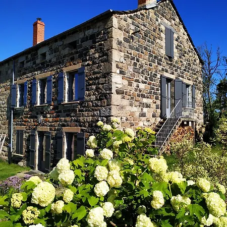 La Ferme De Madelonnet ベッド・アンド・ブレックファスト